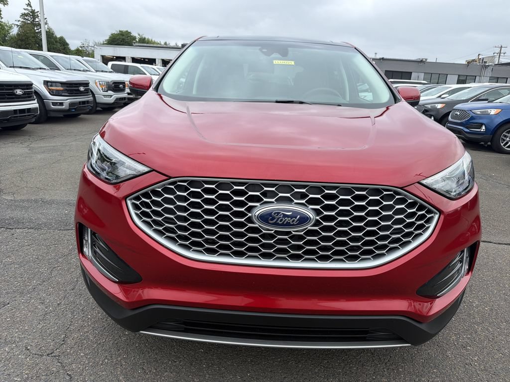 Used 2024 Ford Edge SEL w/ Convenience Package AWD/4WD image 8