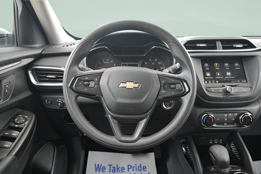 Used 2023 Chevrolet TrailBlazer LT FWD image 15