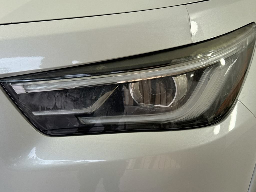 Used 2018 INFINITI QX80 2WD w/ Driver Assistance Package image 41