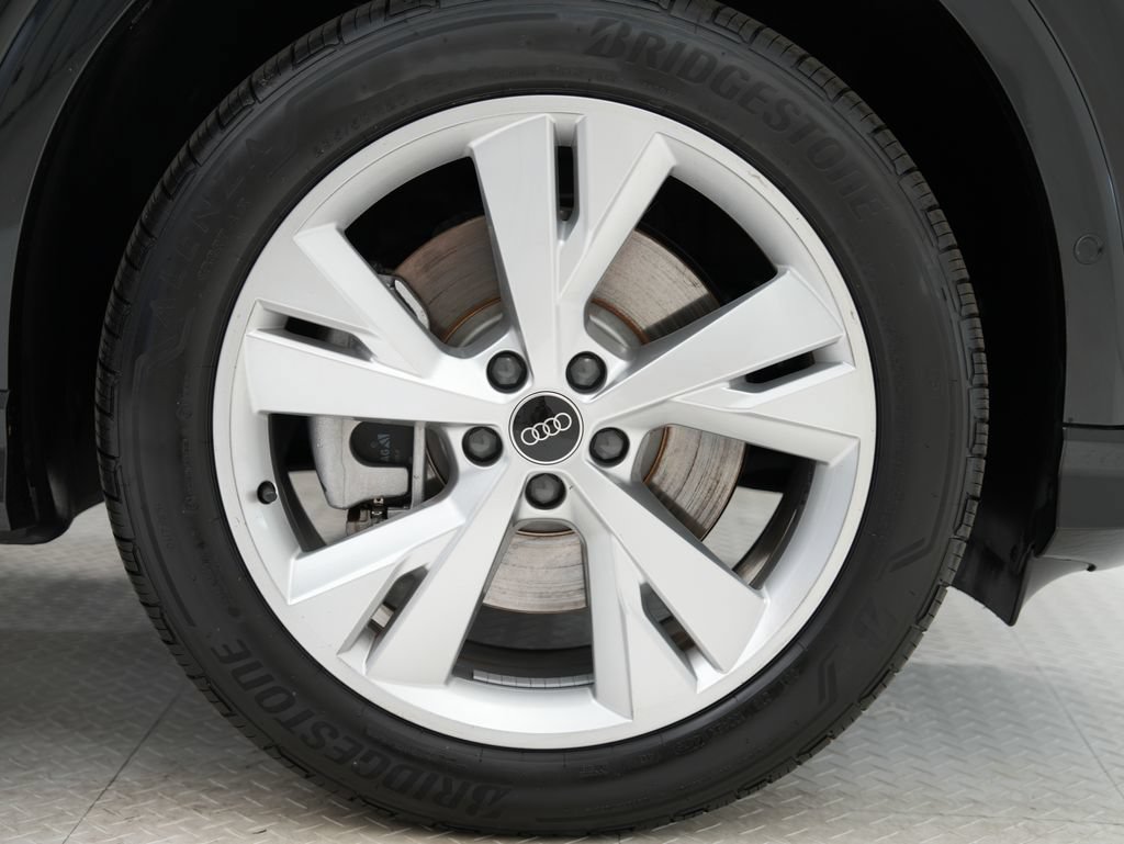 Used 2023 Audi Q4 e-tron Premium Plus AWD/4WD image 25