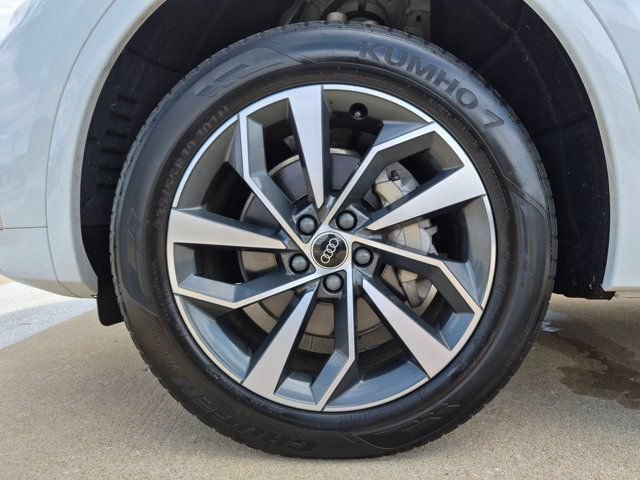 Certified 2023 Audi Q5 2.0T Premium w/ Convenience Package AWD/4WD image 22