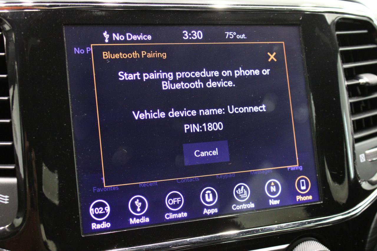 Used 2019 Jeep Grand Cherokee Altitude AWD/4WD image 63