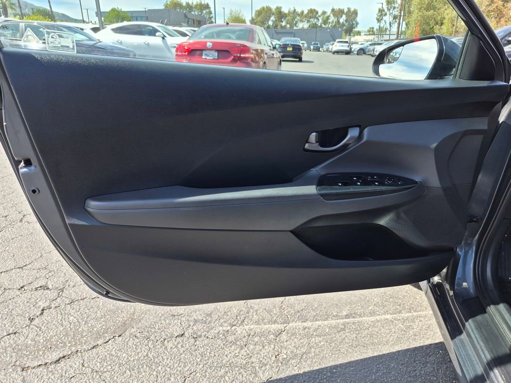 Used 2019 Hyundai Veloster 2.0 image 10