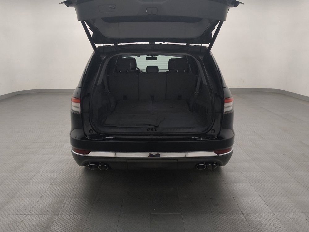 Used 2020 Lincoln Aviator Reserve w/ Elements Package Plus AWD/4WD image 29