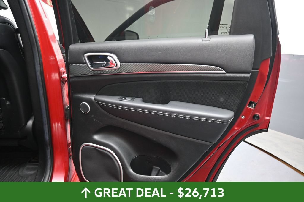 Used 2014 Jeep Grand Cherokee SRT8 w/ Luxury Group II AWD/4WD image 20