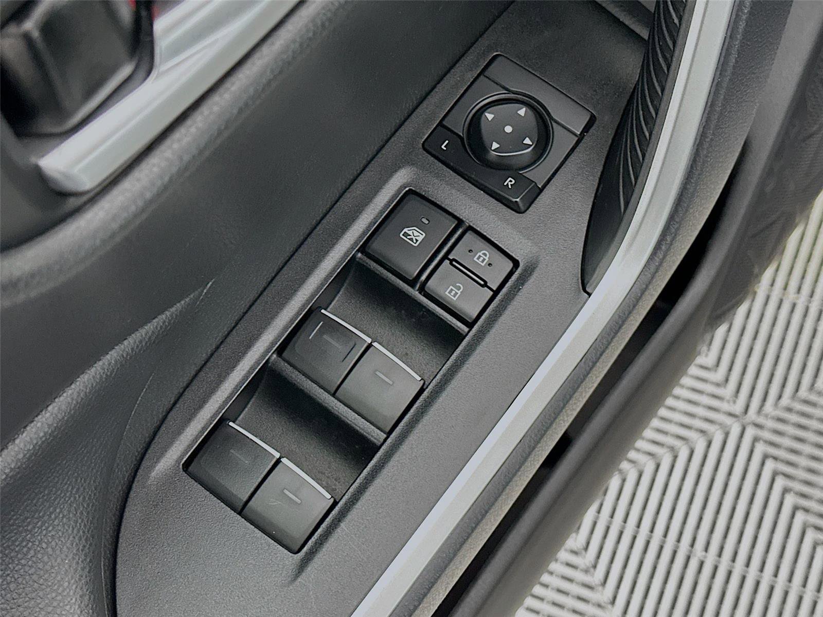Certified 2025 Toyota RAV4 XLE AWD/4WD image 19