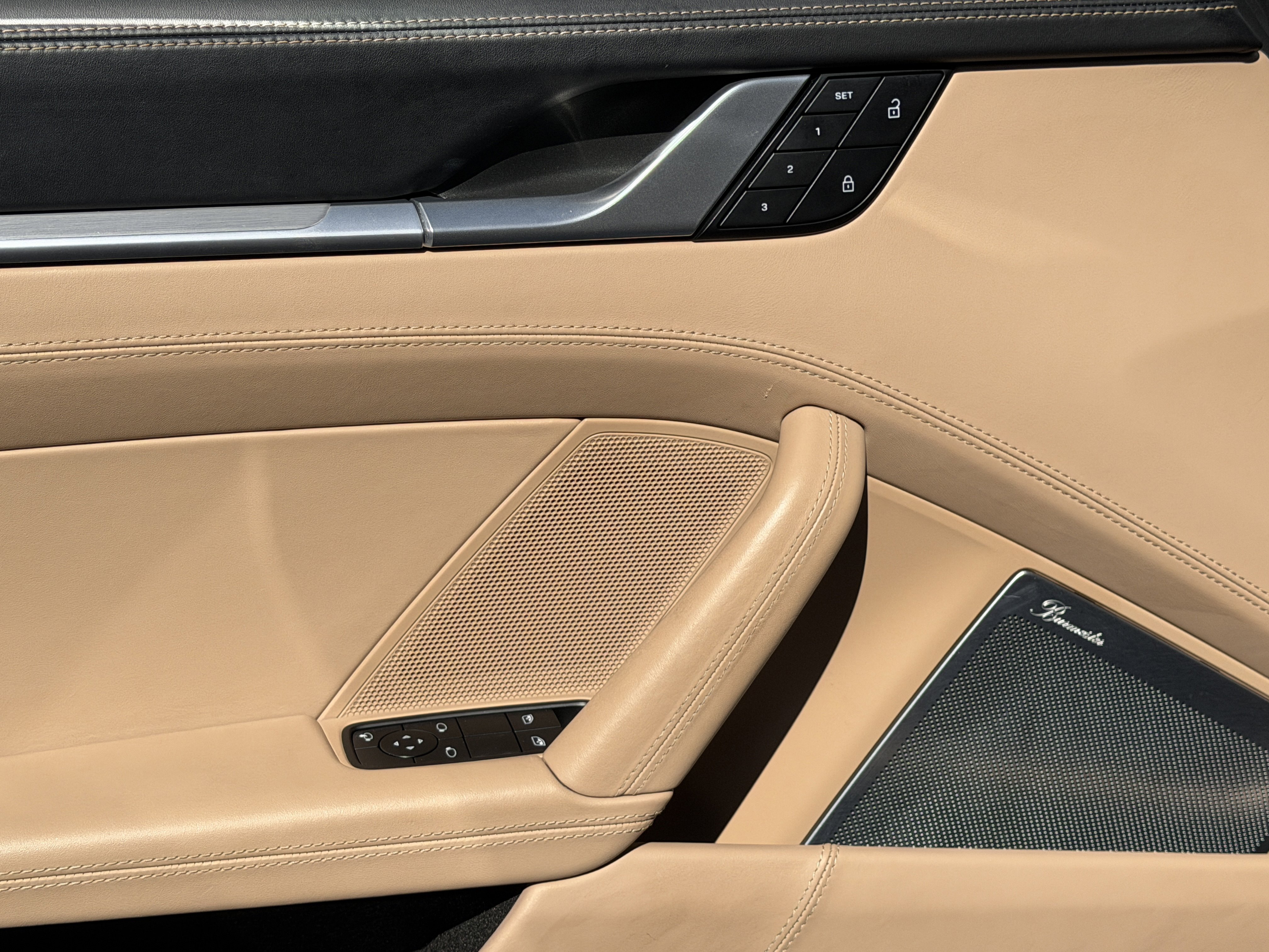 Certified 2022 Porsche 911 Turbo S image 19