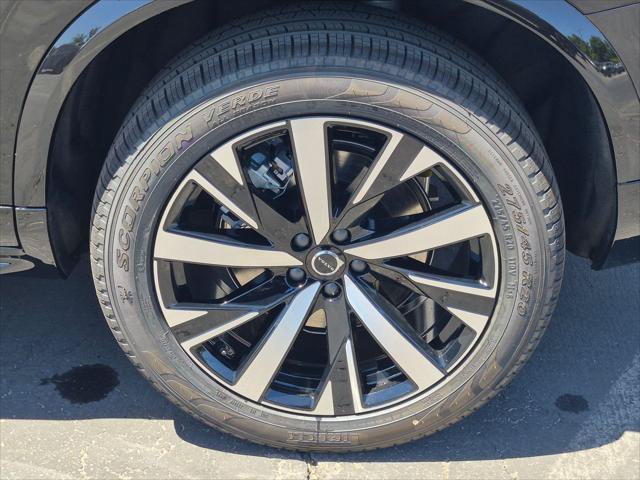 New 2026 Volvo XC90 B5 Core AWD/4WD image 6
