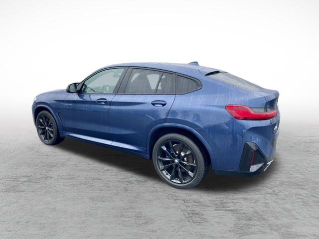Used 2022 BMW X4 M40i w/ Premium Package image 5