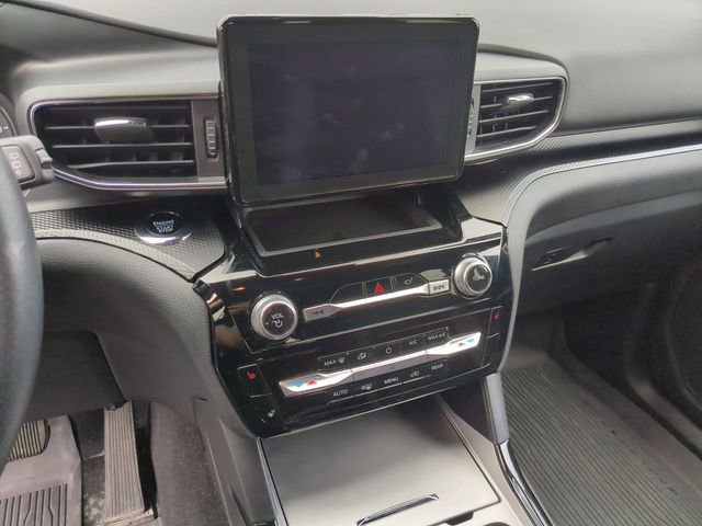 Used 2023 Ford Explorer ST-Line image 17