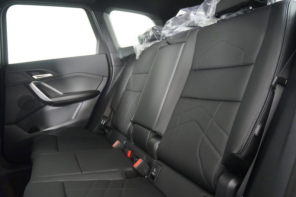 Used 2025 BMW X1 xDrive28i w/ Convenience Package AWD/4WD image 15