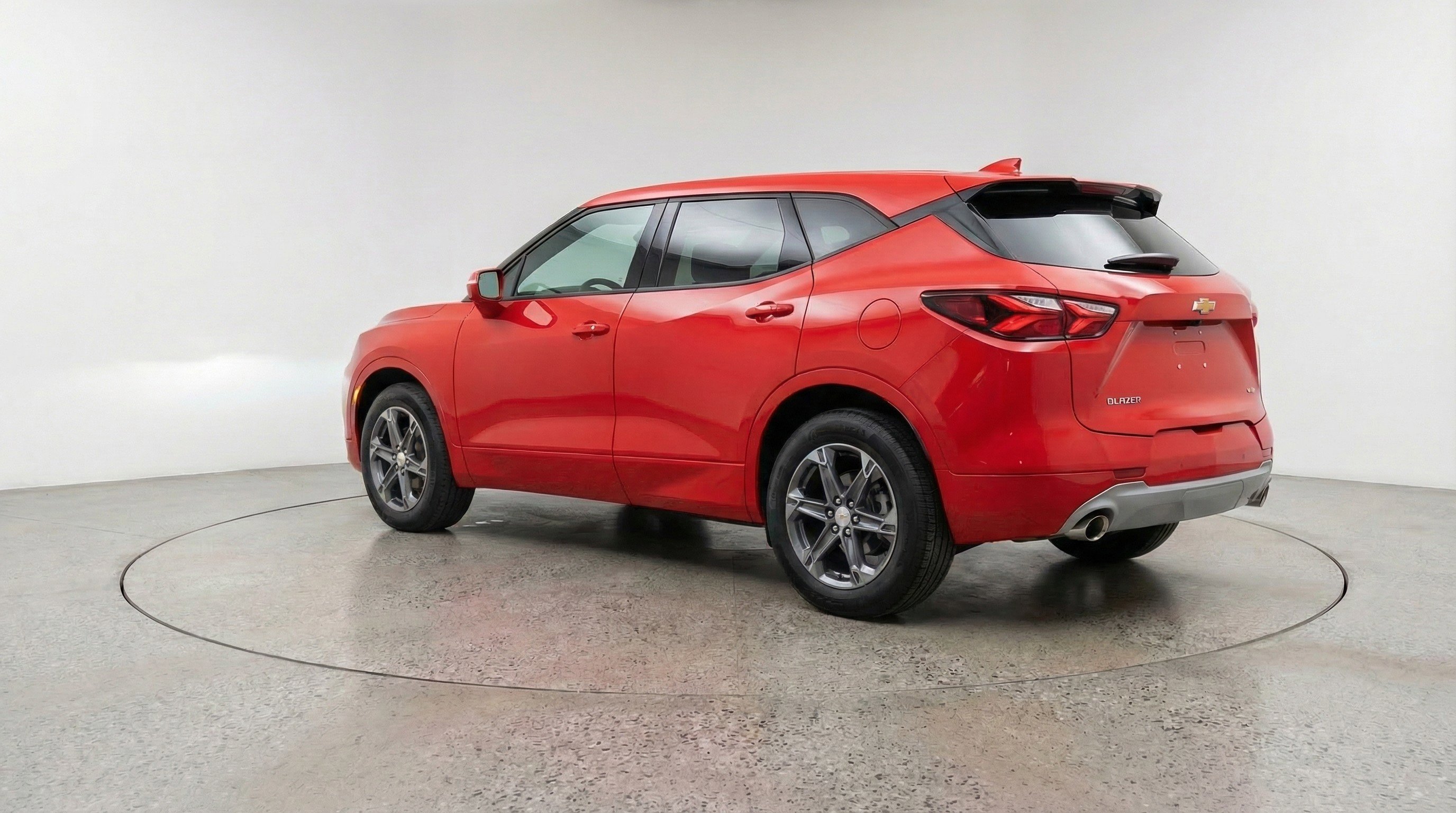 Used 2025 Chevrolet Blazer LT image 6