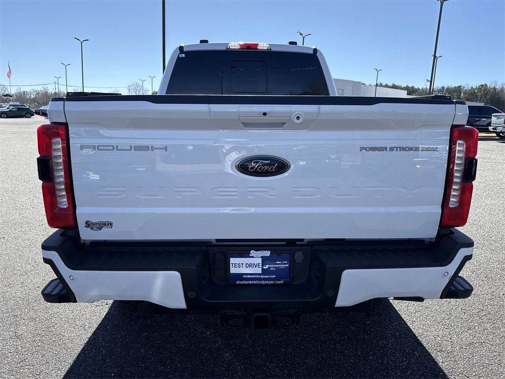 Used 2023 Ford F250 Lariat w/ Lariat Ultimate Package image 6