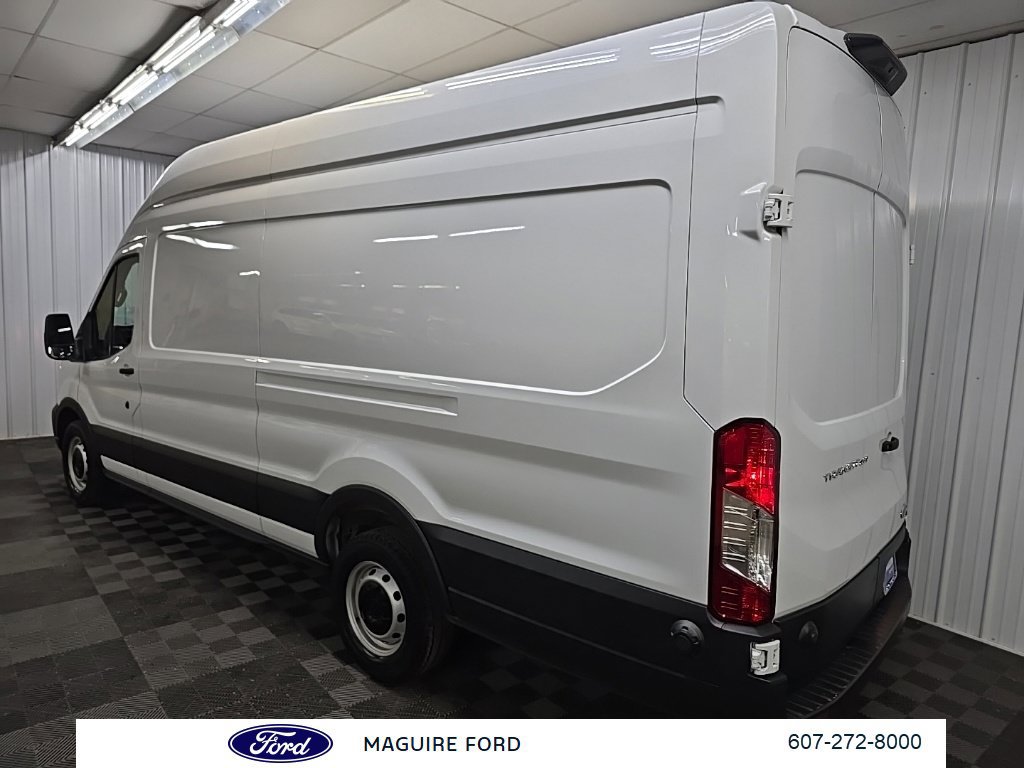 Used 2025 Ford Transit 250 148 High Roof Extended w/ Load Area Protection Package RWD image 9