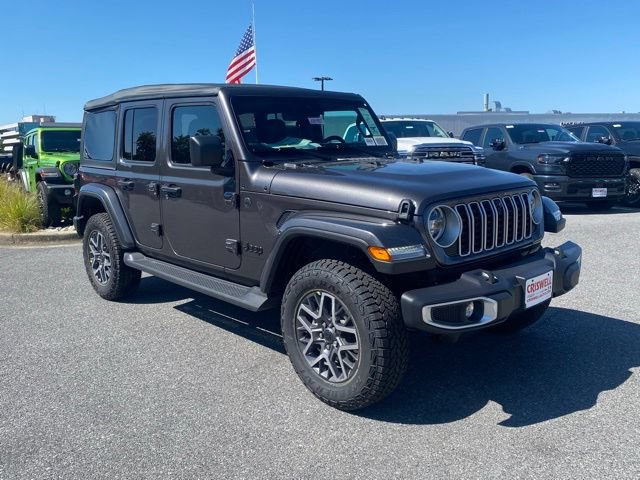 New 2025 Jeep Wrangler Unlimited Sahara AWD/4WD image 2
