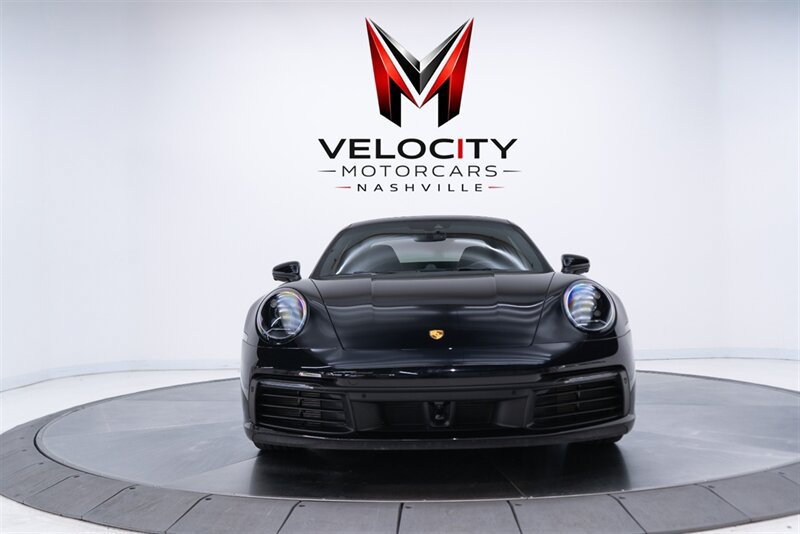Used 2024 Porsche 911 Carrera RWD image 3