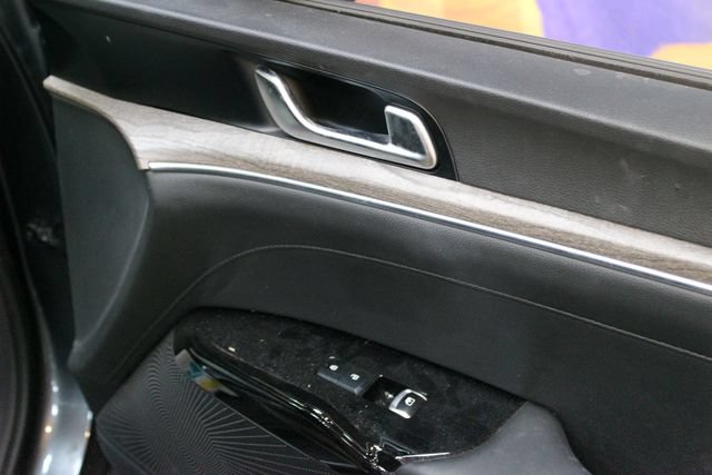 Used 2022 Kia K5 EX FWD image 9