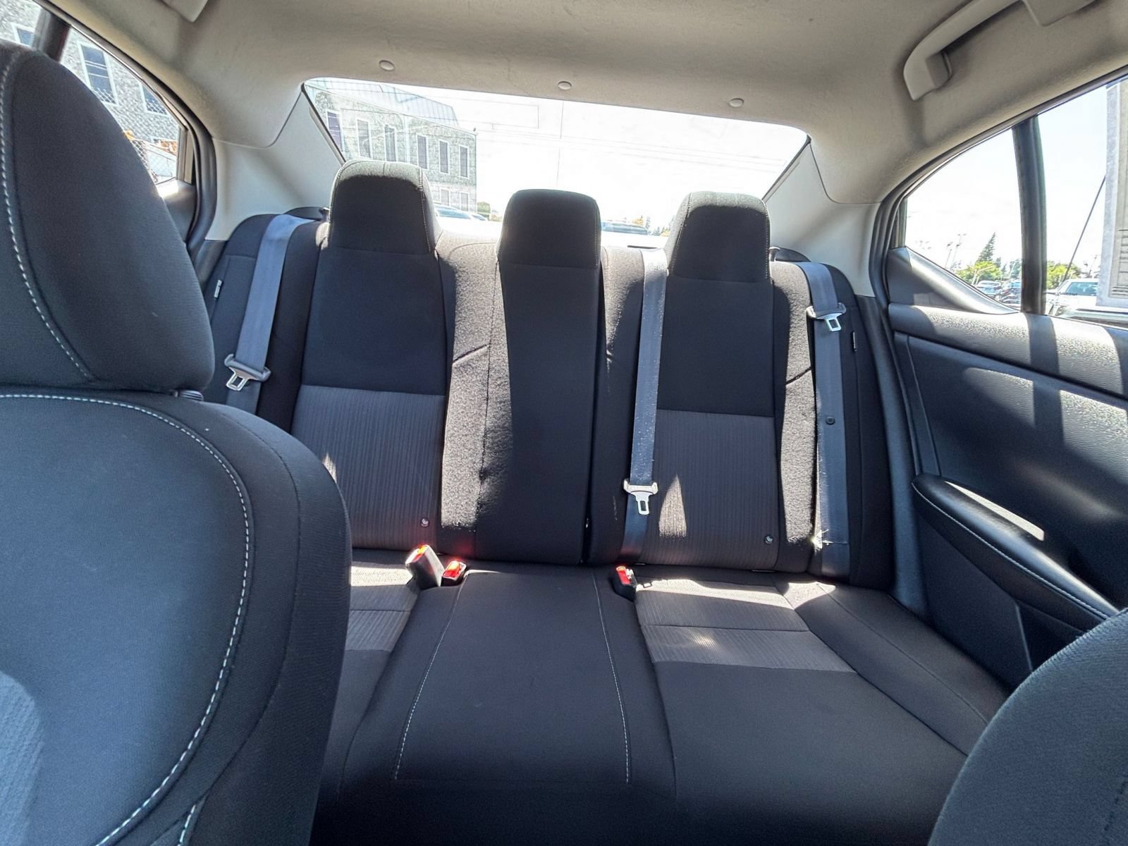 Used 2025 Nissan Sentra SV FWD image 35
