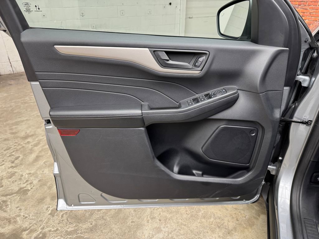 Certified 2022 Ford Escape SE w/ Convenience Package image 8