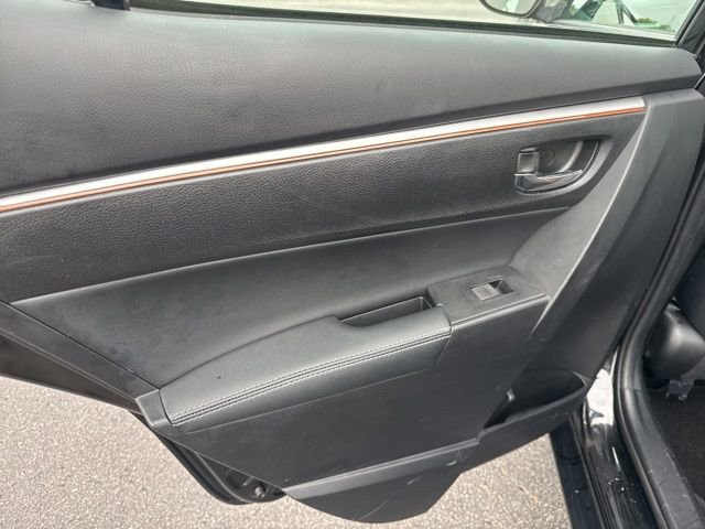 Used 2015 Toyota Corolla S FWD image 19