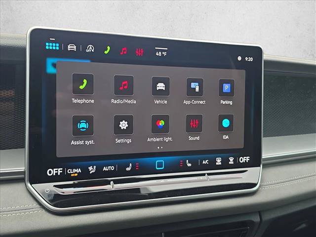 New 2026 Volkswagen Tiguan SE R-Line FWD image 14