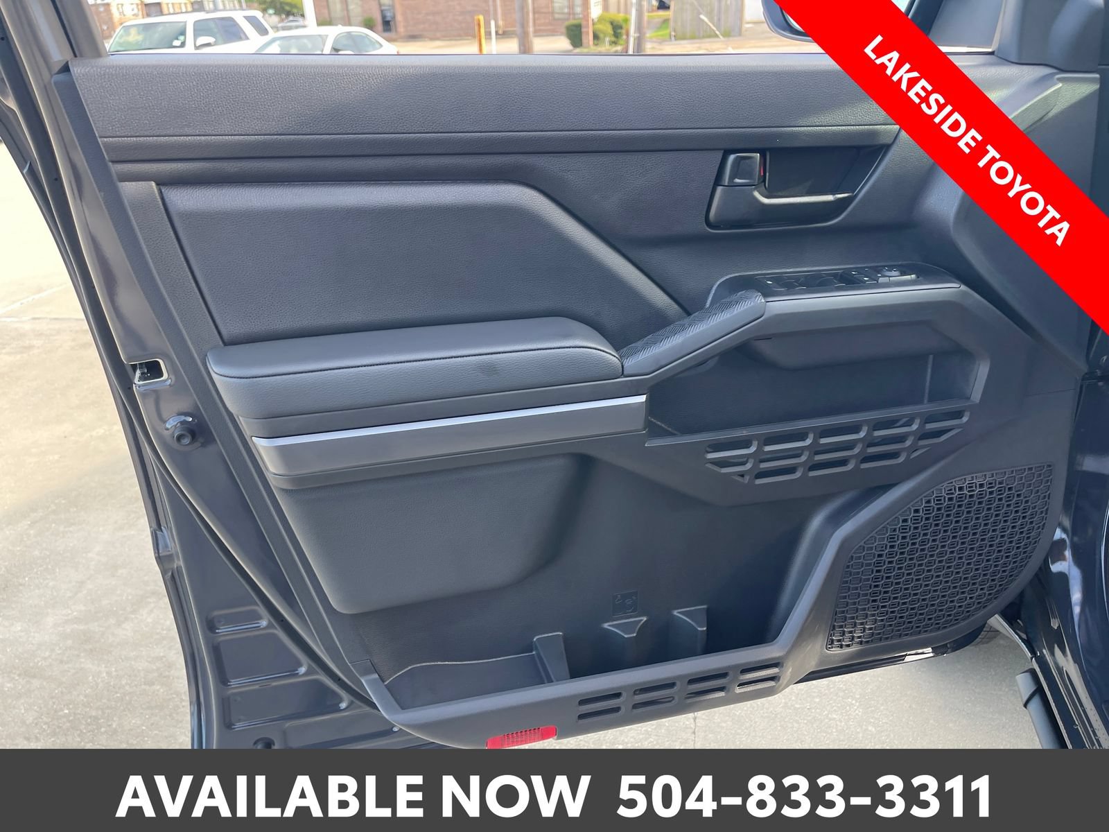 Certified 2026 Toyota Tacoma SR5 AWD/4WD image 24