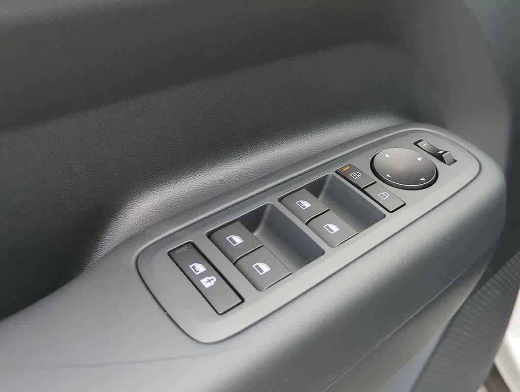 New 2026 Hyundai Santa Fe SE FWD image 17