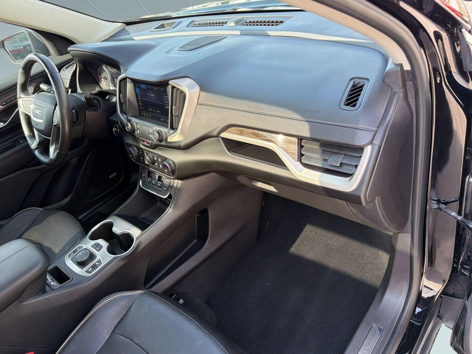 Used 2019 GMC Terrain Denali w/ Advanced Safety Package FWD image 31
