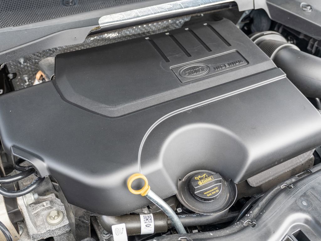 Certified 2024 Land Rover Discovery Sport S AWD/4WD image 37