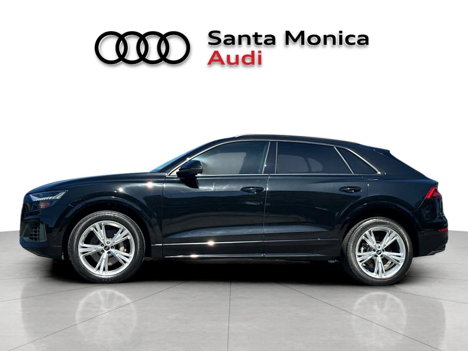 Used 2023 Audi Q8 Premium w/ Convenience Package AWD/4WD image 5