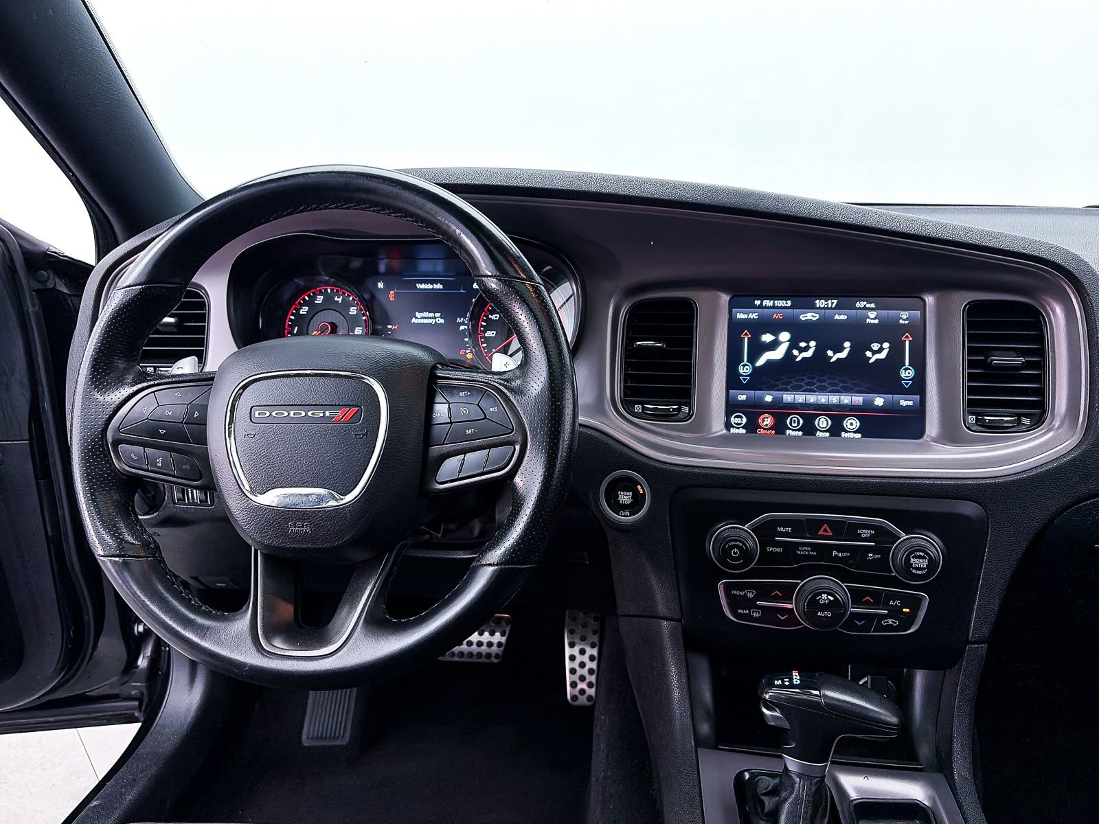 Used 2023 Dodge Charger R/T w/ Blacktop Package RWD image 5
