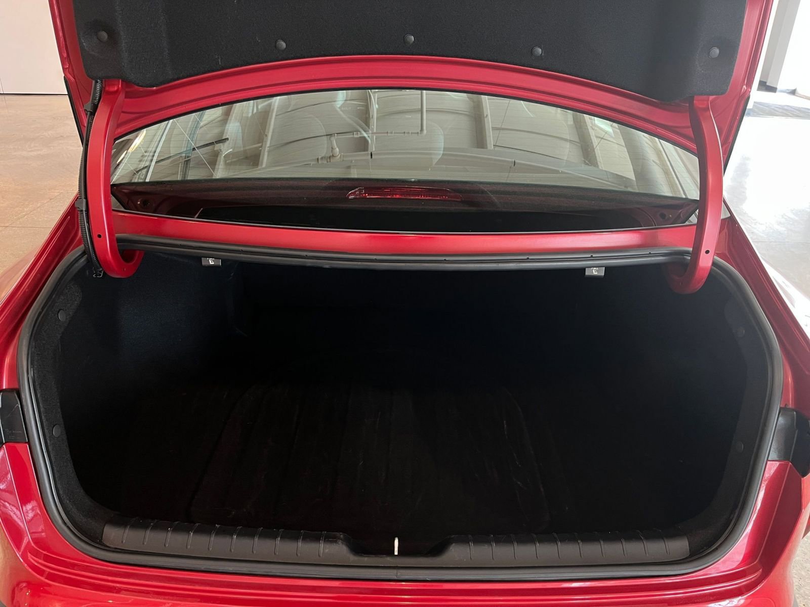 Used 2025 Kia K4 LXS image 30