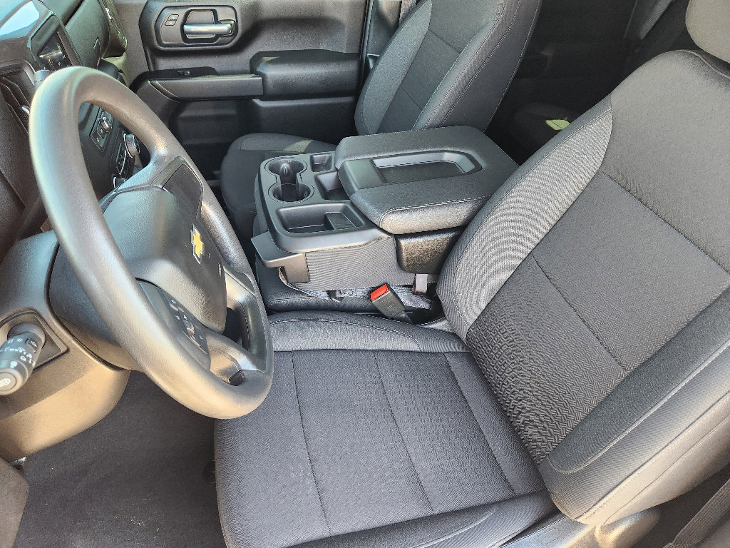 Certified 2025 Chevrolet Silverado 2500 Custom w/ Custom Value Package image 14