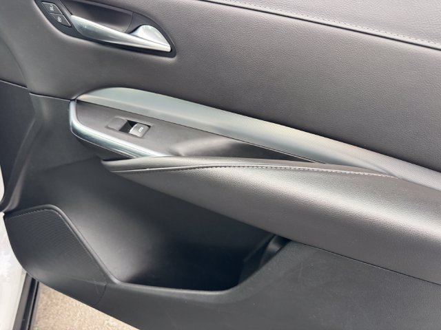 Certified 2022 Cadillac XT4 Premium Luxury w/ Cold Weather Package FWD image 7