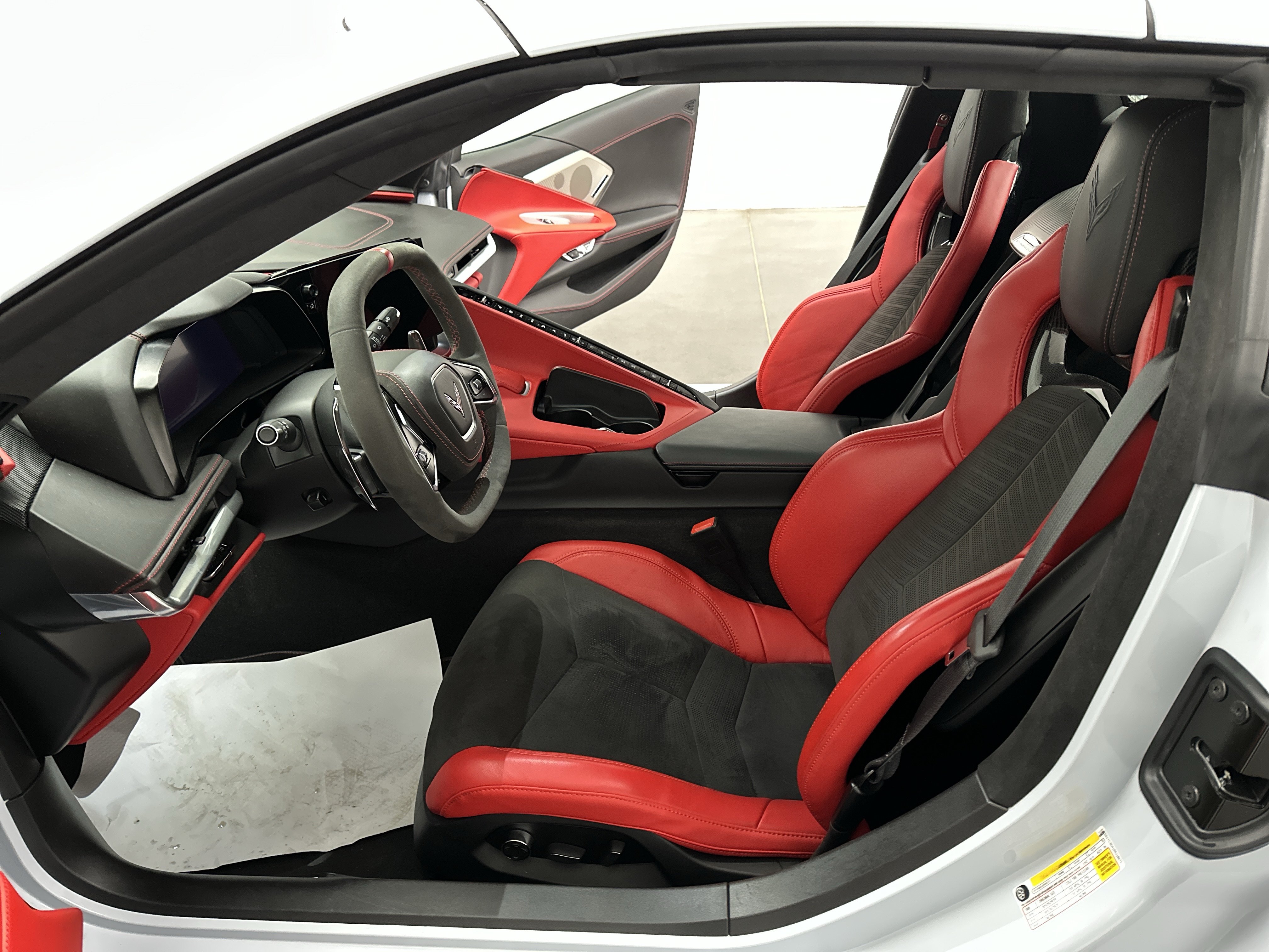 Used 2024 Chevrolet Corvette Stingray Premium Conv w/ 3LT RWD image 15