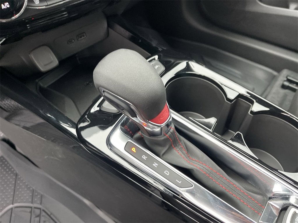 New 2026 Chevrolet Trax RS w/ Sunroof Package image 19