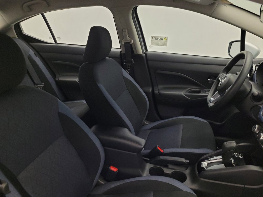 Used 2025 Nissan Versa SV w/ Trunk Package FWD image 21