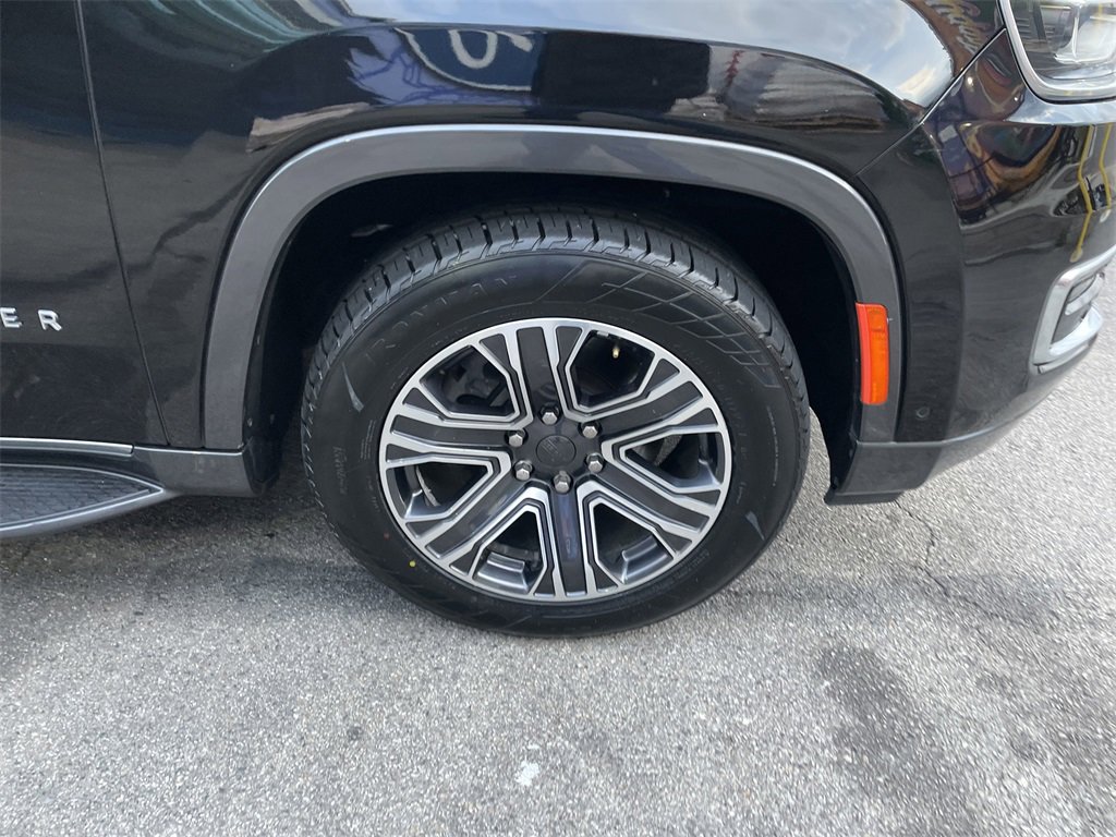 Used 2022 Jeep Wagoneer Series III image 11