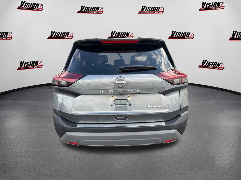 Used 2023 Nissan Rogue SV image 6