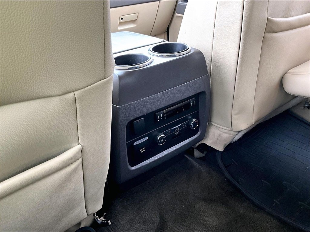 Used 2017 Lincoln Navigator Reserve image 27