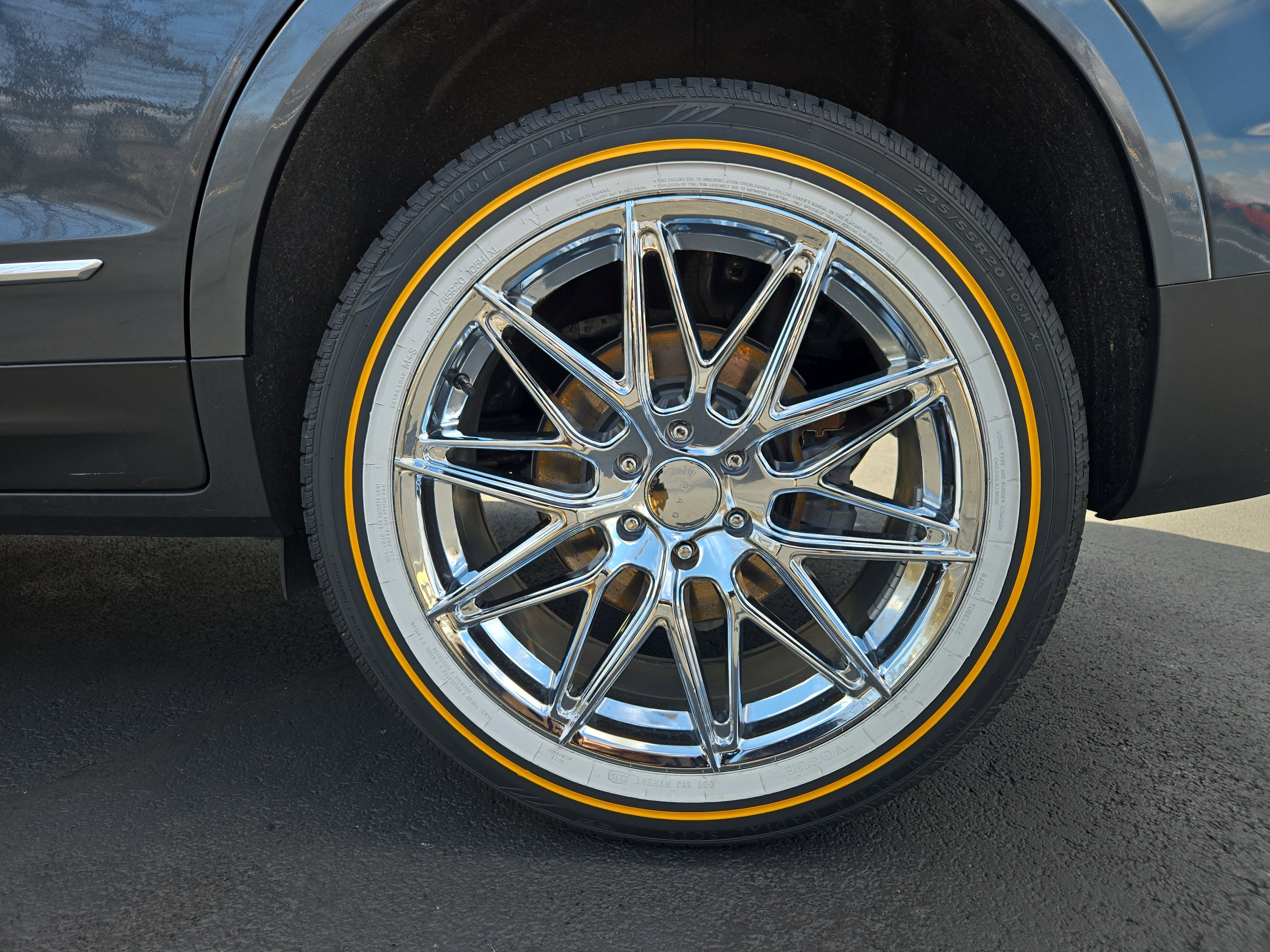 Used 2021 Cadillac XT5 Premium Luxury image 11