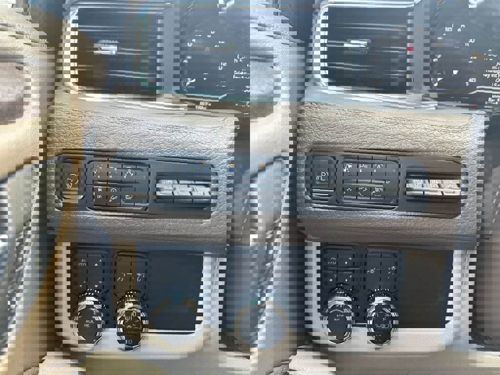 Certified 2023 GMC Yukon XL Denali image 19