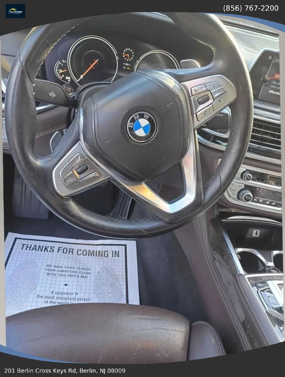 Used 2016 BMW 740i RWD image 11