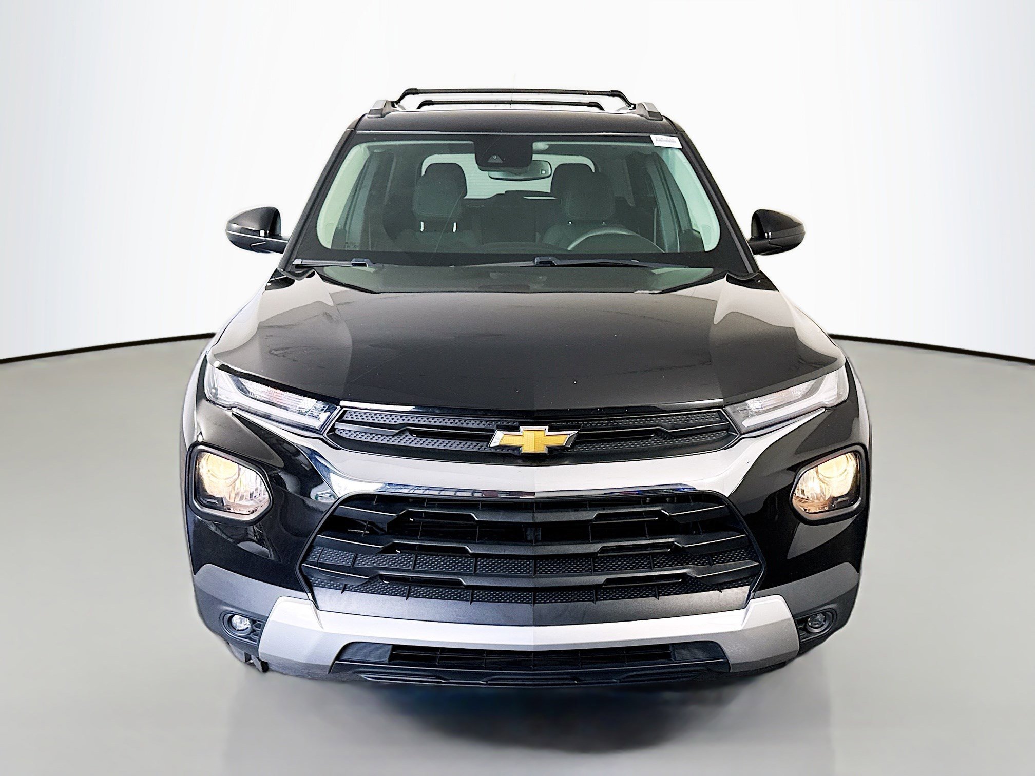Used 2022 Chevrolet TrailBlazer LT w/ Convenience Package image 2