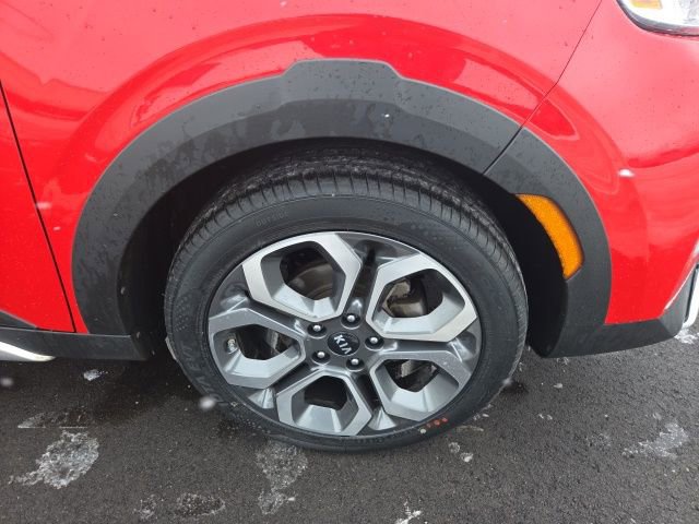 Used 2020 Kia Soul X-Line image 2