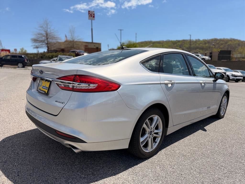 Used 2018 Ford Fusion S FWD image 14