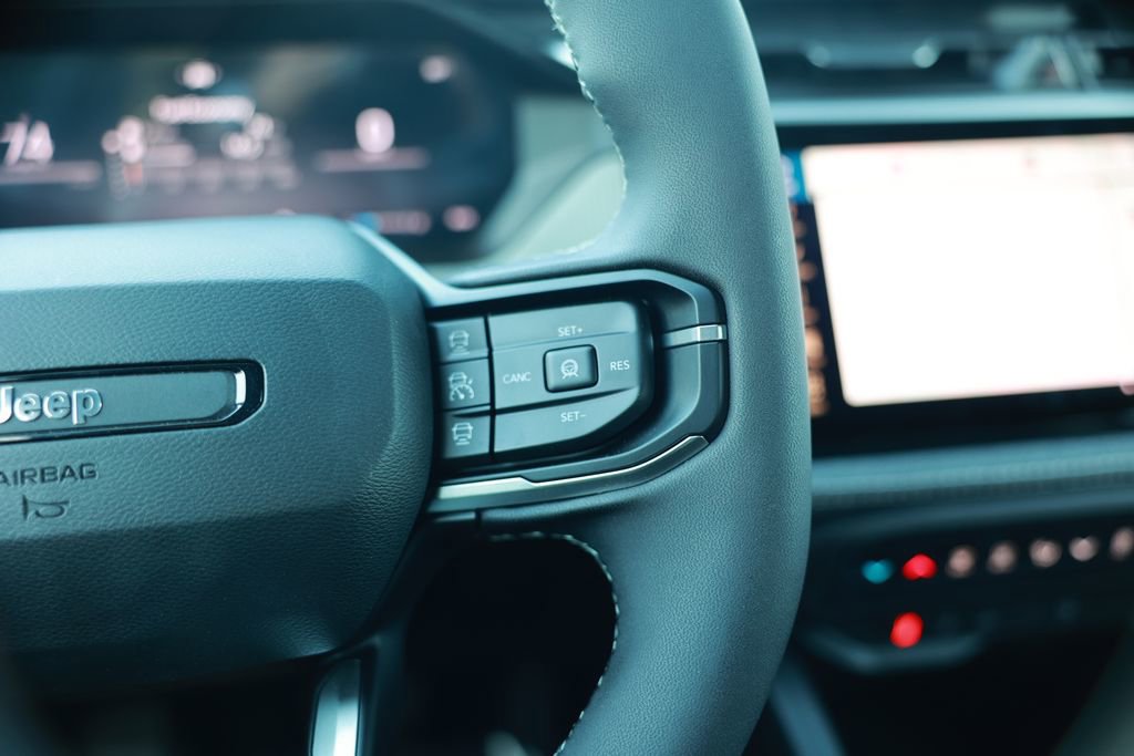 New 2026 Jeep Cherokee Laredo image 19