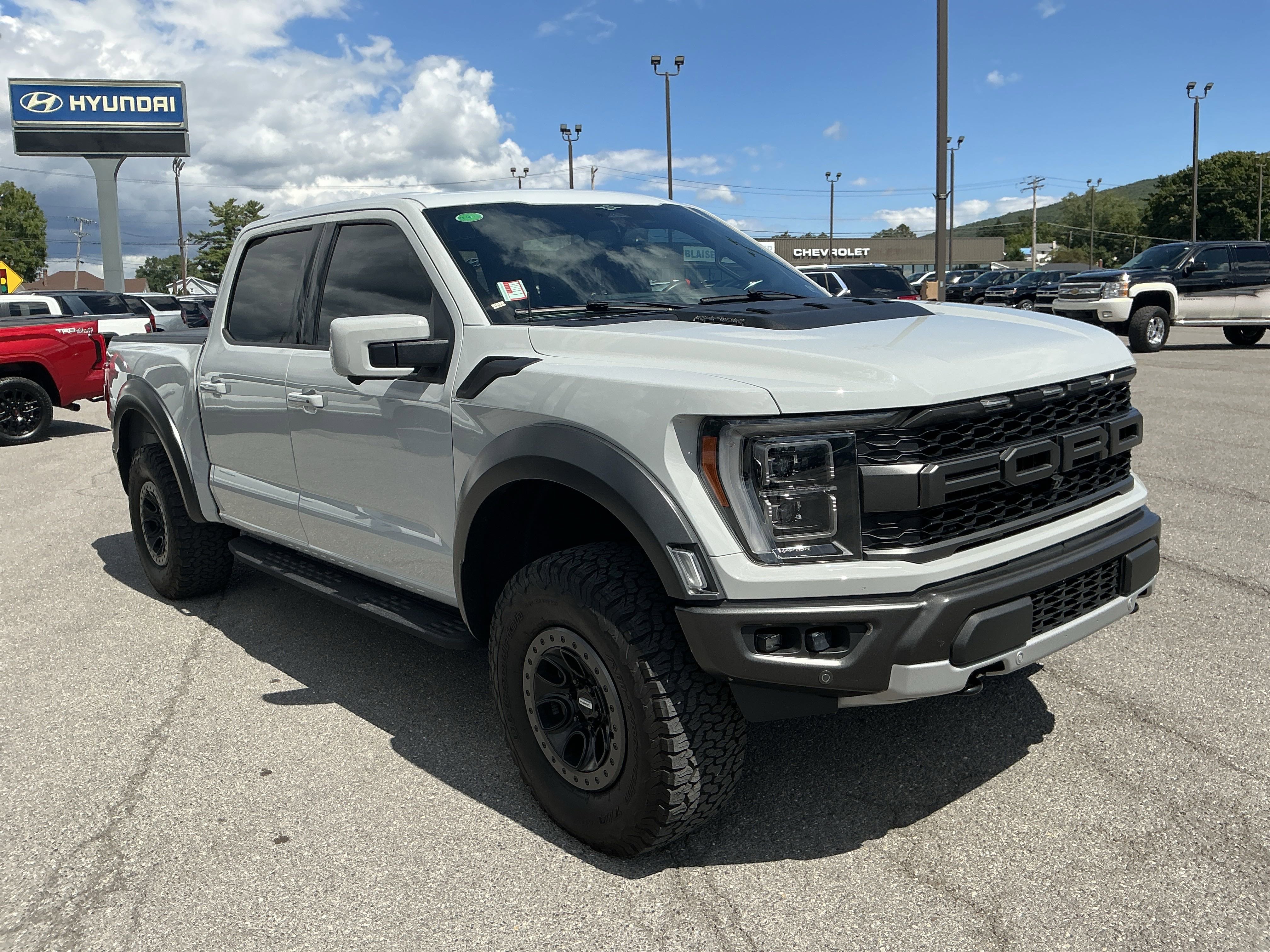 Used 2023 Ford F150 Raptor w/ Raptor Carbon Fiber Package image 1