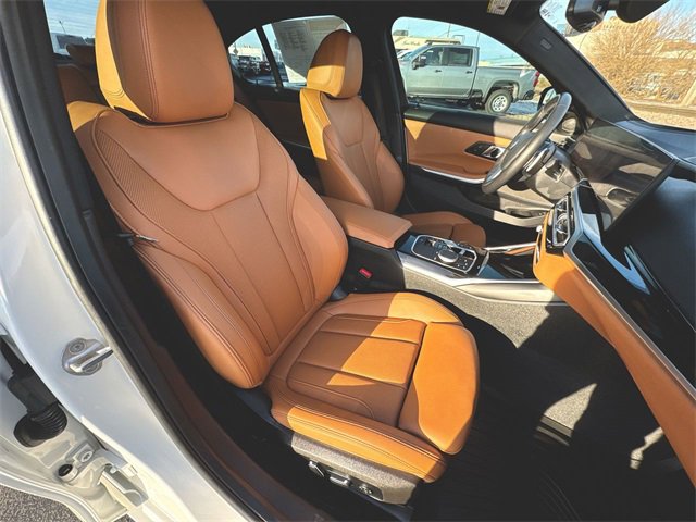 Used 2024 BMW 330i xDrive Sedan w/ Premium Package image 29