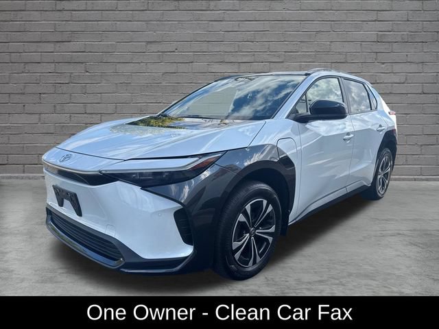 Used 2024 Toyota bZ4X AWD w/ Weather Package image 8